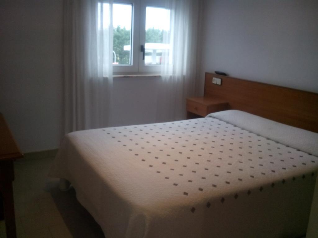 Hostal Chiquin Tapia De Casariego Exterior photo